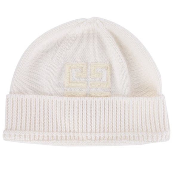 ✨Givenchy - Authentic WOMENS - 4G EMBROIDERED BEANIE IN COLOR: WHITE/IVORY✨ (OS) - Picture 5 of 15